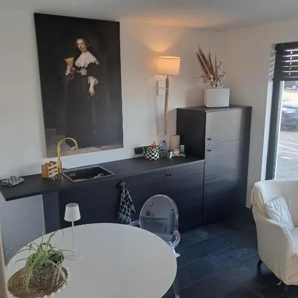 rembrandtsbeachsuite，位于赞德沃特的酒店
