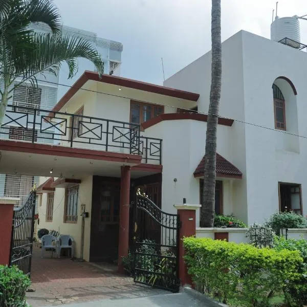 Royal Villa，位于贝尔高姆的酒店