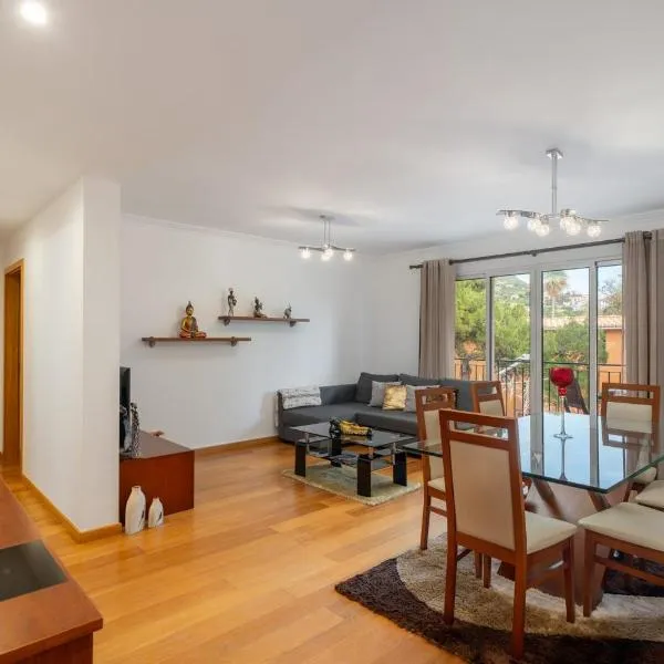 Caniço Golden by An Island Apart，位于卡尼索的酒店