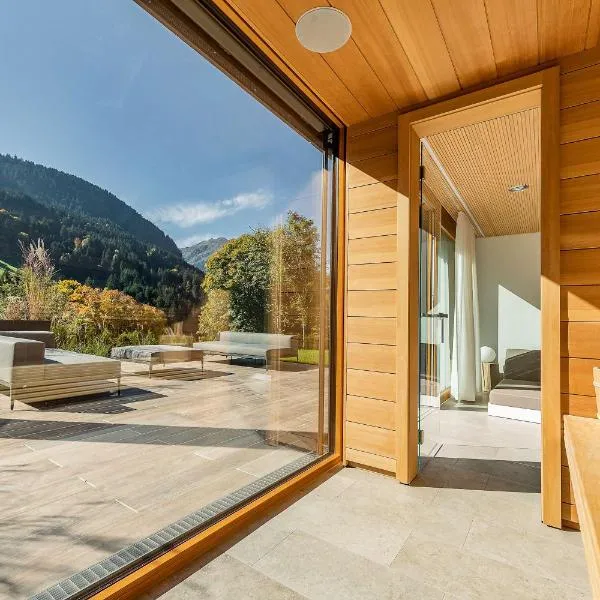 Luxus Chalet Skilift fußläufig Bergblick & Wellness，位于布鲁登茨的酒店