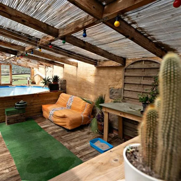 Casa Rural Gite El Tossal，位于Collfred的酒店