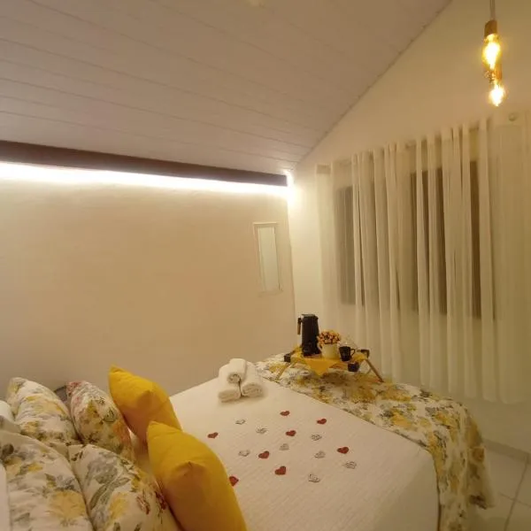 Chalés Privativos com Cozinha, Churrasqueira e Decoração - Sitio Pauletto，位于雅里努的酒店