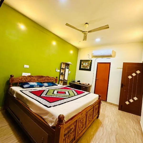 SS Homes Tiruvannamalai，位于蒂鲁瓦纳马莱的酒店