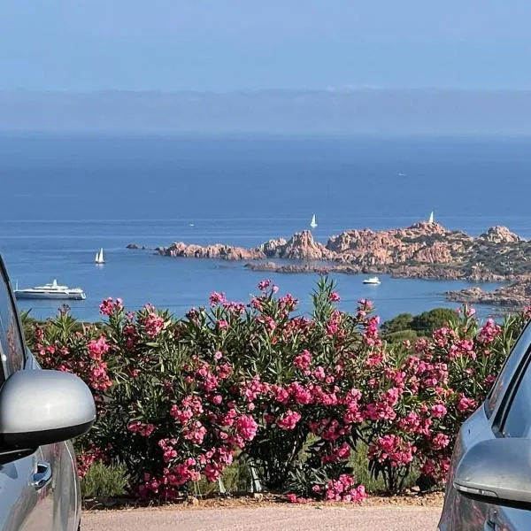 Da Marta Appartamento VISTA MARE MOZZAFIATO ISOLA ROSSA，位于Cascabraga的酒店