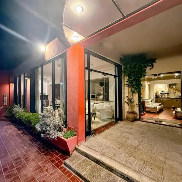 HOTEL San Martin，位于圣何塞德哈查尔的酒店