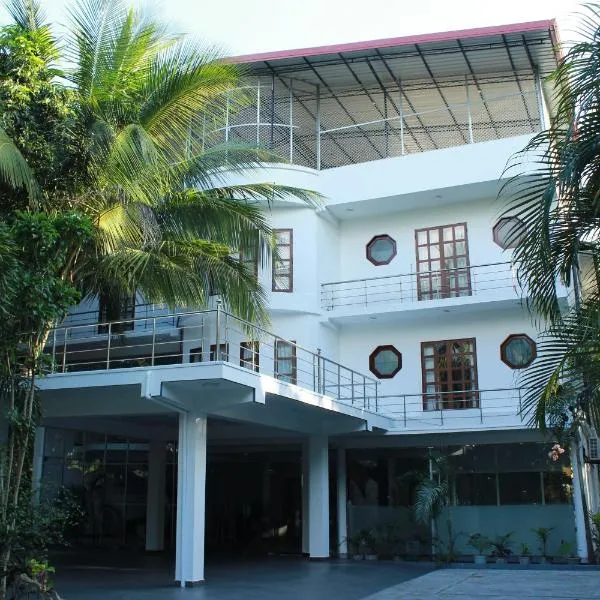 Ananthi HOTELS，位于Vavuniya的酒店