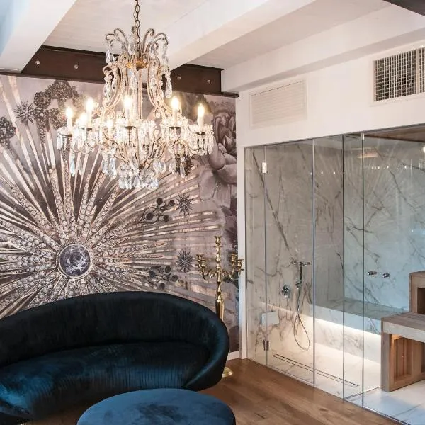ca' squero911 luxury rooms，位于切塞纳蒂科的酒店