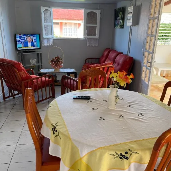 Maison typique de la Guadeloupe，位于圣弗朗索瓦的酒店