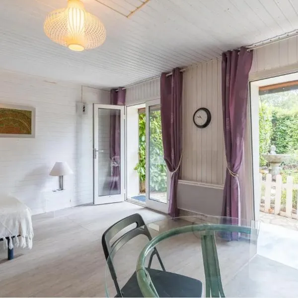 Espace Ki-Zen，位于Pélissanne的酒店