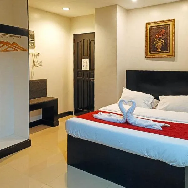Check Inn Hotel Dumaguete City by RedDoorz，位于杜马格特的酒店
