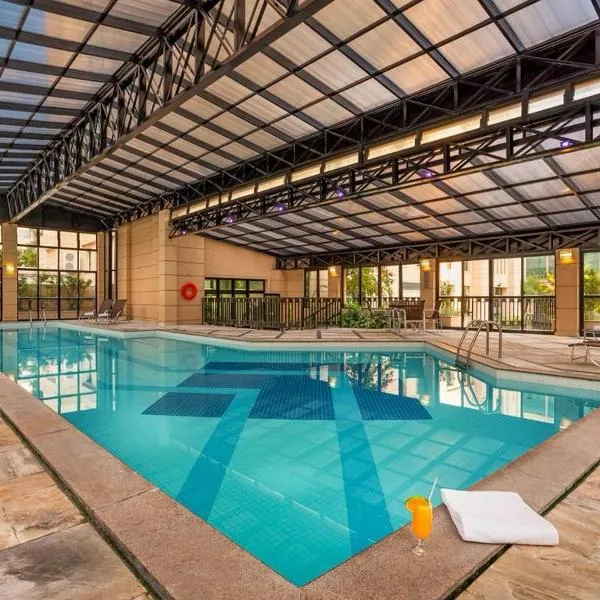 Flat em pinheiros equipado em hotel 4 stat，位于圣保罗的酒店