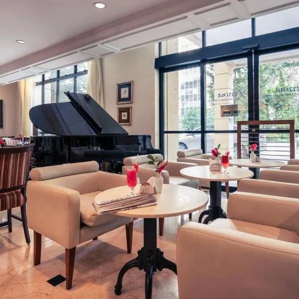 Flat em pinheiros equipado em hotel 4 stat，位于圣保罗的酒店
