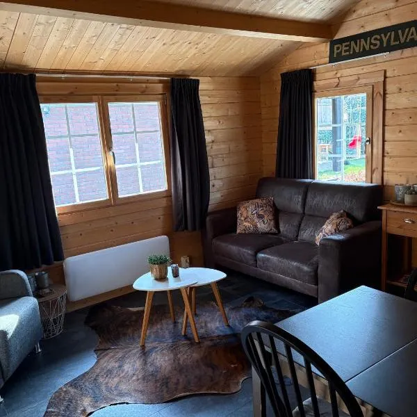 De Hunehut，位于埃曼的酒店