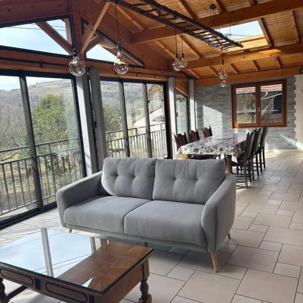 Maison dans un village viticole，位于Boyeux-Saint-Jérôme的酒店