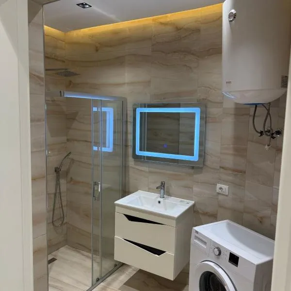 Guest APARTAMENTS SHENGJIN，位于圣金的酒店