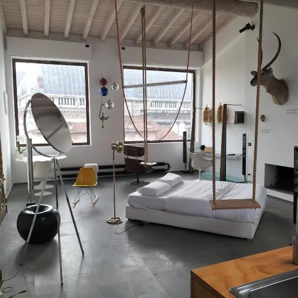 SPIRIT of the MOON，位于布雷西亚的酒店