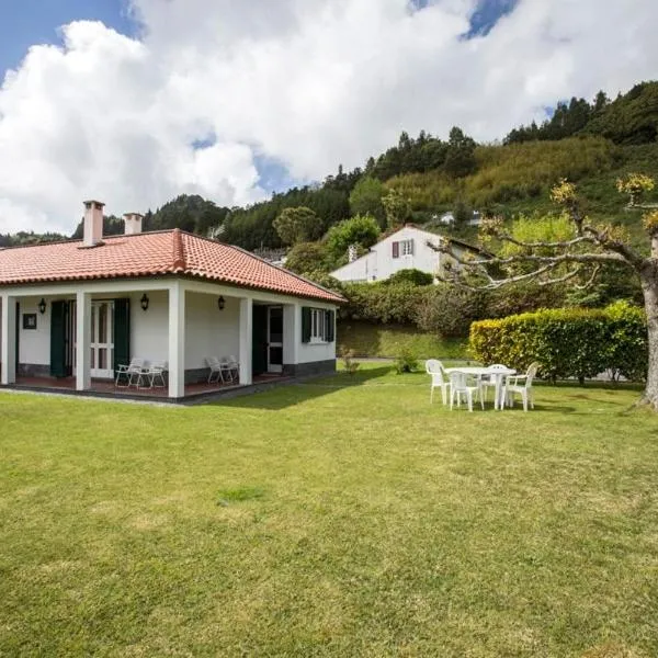 Casa das Pedras do Galego - Furnas，位于富尔纳斯的酒店