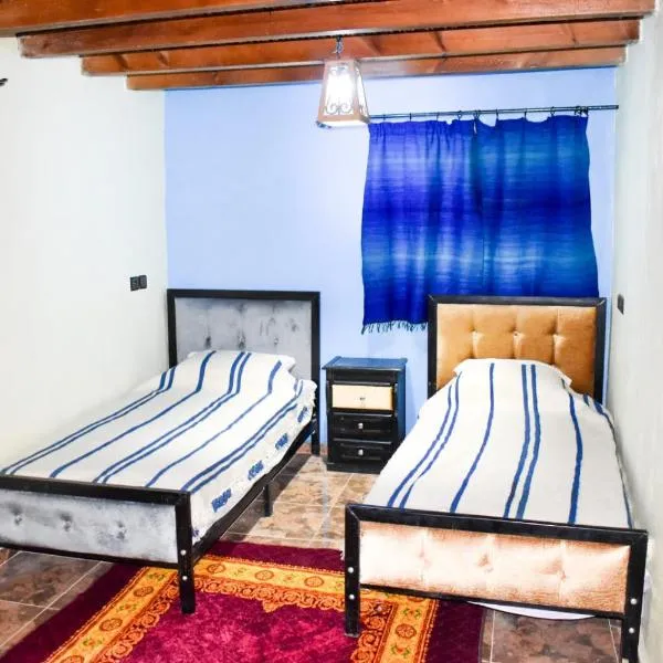 Dar zitouna，位于舍夫沙万的酒店