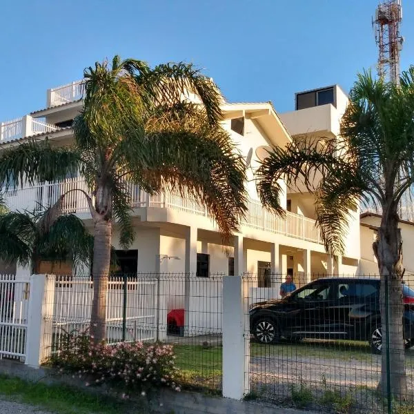 Apartamento Ilhas Três Irmãs，位于帕罗卡的酒店