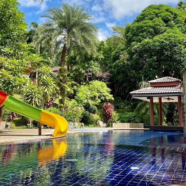 Thai Modern Resort & Spa "Newly Renovated"，位于查龙的酒店