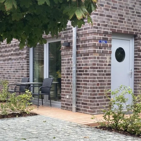 Appartement Cabin，位于佩尔沃姆的酒店