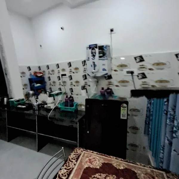 Diya Homestay，位于Rāmpur Hāt的酒店