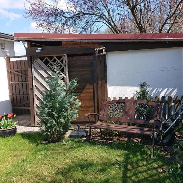 "Am Hirzberg"，位于Herrenhof的酒店