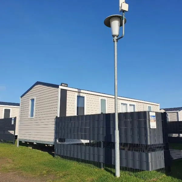 Campingland Ostsee - Mobilheim A3Strandleben，位于Schashagen的酒店