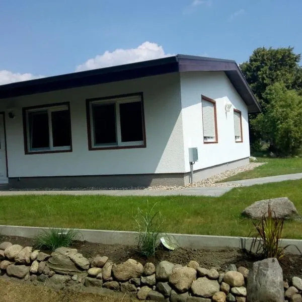 Behaglicher Bungalow für Mensch und Hund，位于Barkhagen的酒店