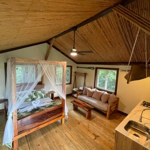 La Tierra Del Encanto，位于博卡斯德尔托罗的酒店