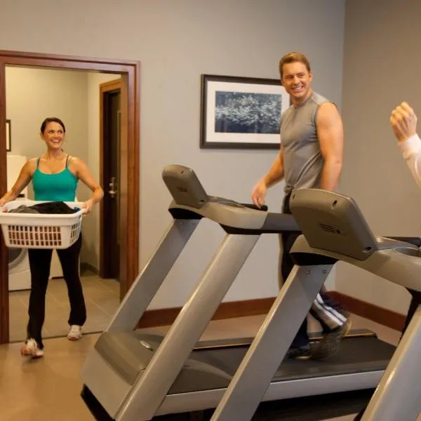 Staybridge Suites Boston - Burlington by IHG，位于伯灵顿的酒店