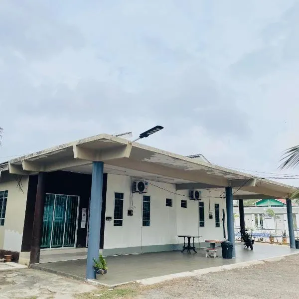 Casaria Homestay Paka，位于Paka的酒店