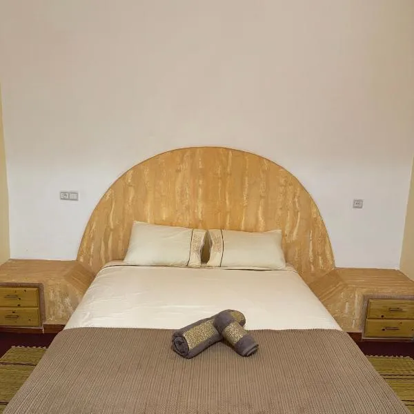 Hôtel Khalwa，位于Jenane Sidi Amer的酒店
