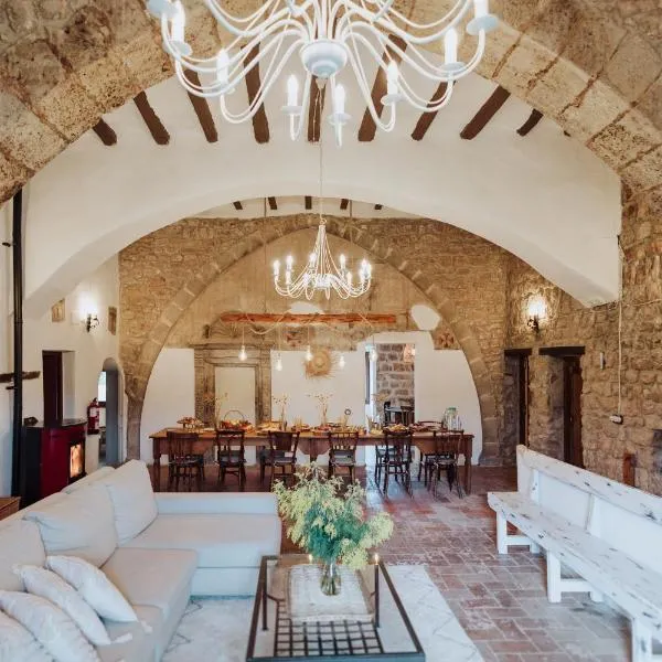 Masia Aubareda，位于San Martín de Tous的酒店