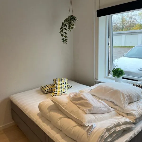 Billund mini hostel room 2，位于比伦德的酒店