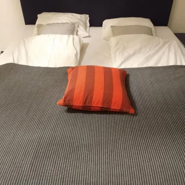 Cozy Central，位于赫尔辛堡的酒店