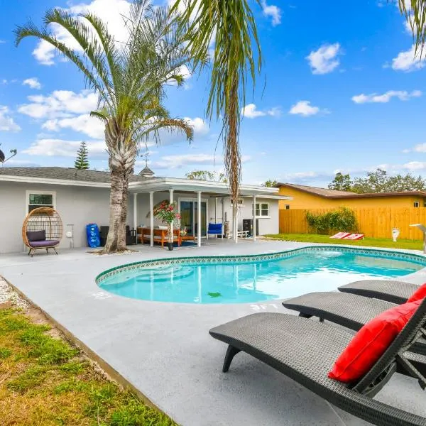 Tropical Dream - Pool - Firepit - Gazebo，位于拉哥的酒店