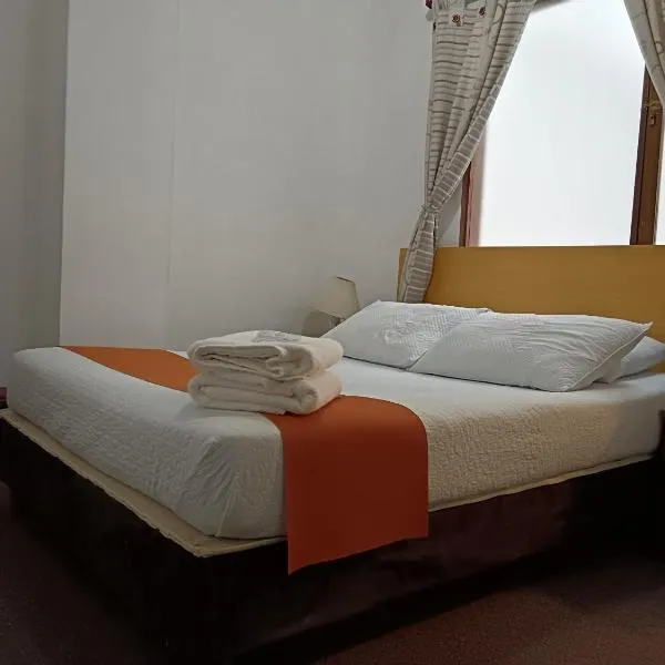 Hotel Confort LaCeja，位于拉塞哈的酒店