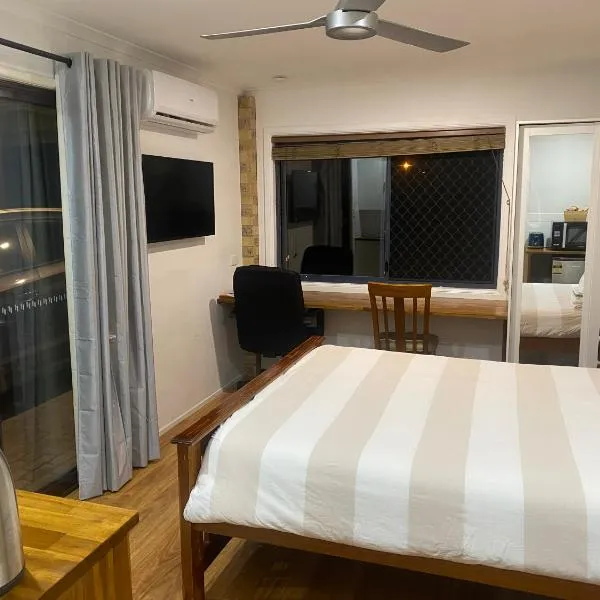 The Palms，位于Parrearra的酒店