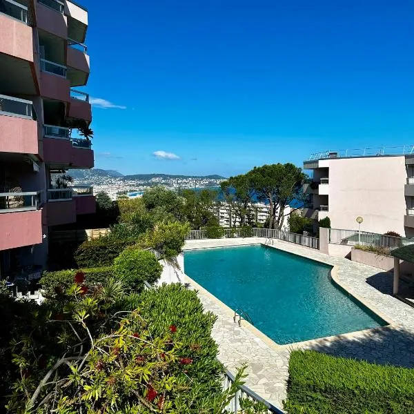 Superbe appartement 2 pièces avec piscine，位于尼斯的酒店