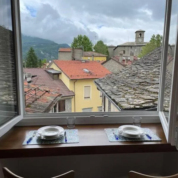 Charme nel borgo - Appartamento Maria，位于Corniglio的酒店