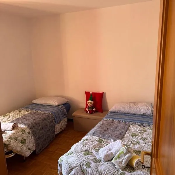 APPARTAMENTO vicino piste da sci，位于佩利扎诺的酒店