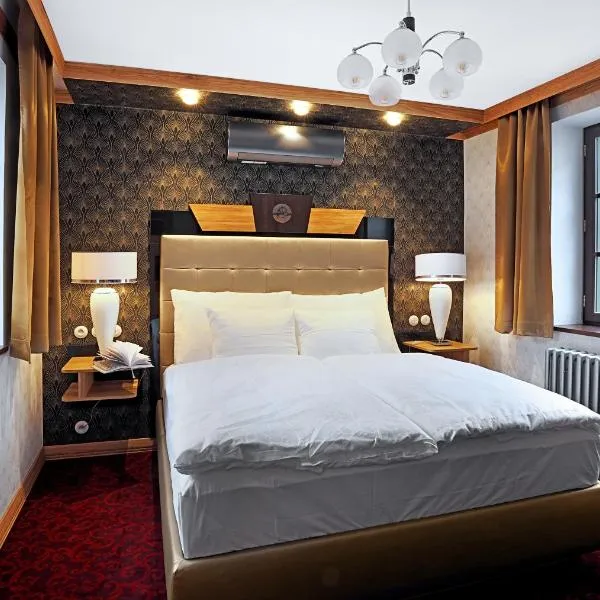 Authentic Apartment hotel，位于捷克克鲁姆洛夫的酒店