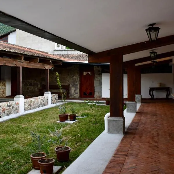 Villa Cristal，位于危地马拉安地瓜的酒店