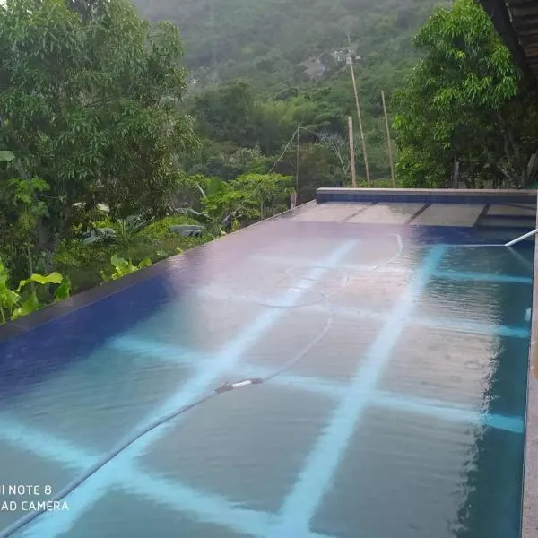 Villa mathi，位于阿纳波伊马的酒店