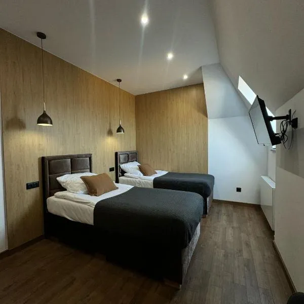 Willa Furtak，位于亚沃尔的酒店