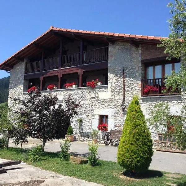 Hotel Rural Mañe，位于Abadiano Celayeta的酒店