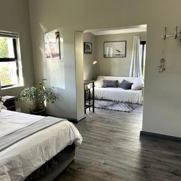 Cozy Nook in Noordhoek，位于Harmony的酒店