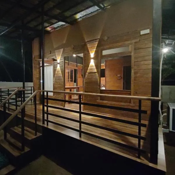 Katadi beach home，位于Thanniyam的酒店