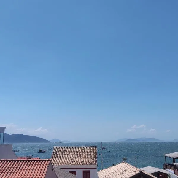 Casas no Centro Histórico de Garopaba，位于加罗帕巴的酒店